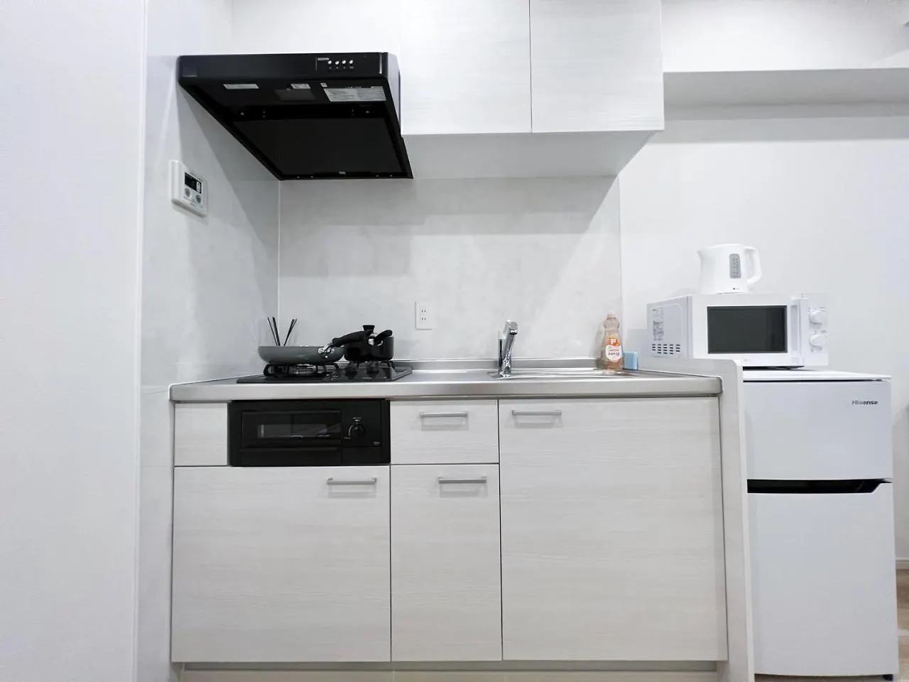 Nishiike House Apartment Tokyo