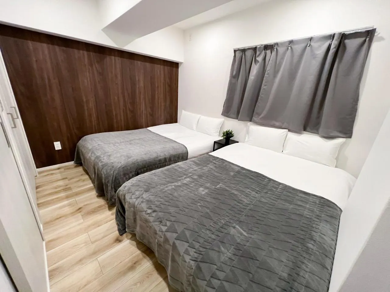Nishiike House Apartment Tokyo Japan